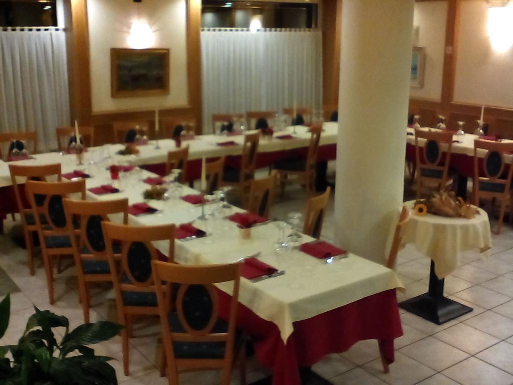 Hotel Ristorante Sagittario فيلتري المظهر الخارجي الصورة